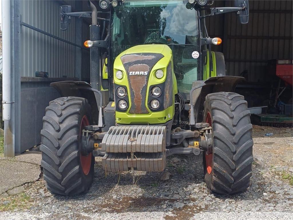 CLAAS ARION 450 Трактори