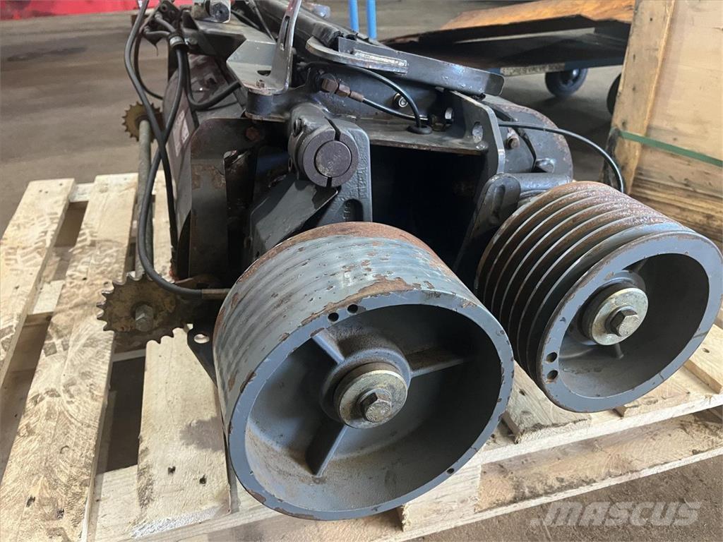 CLAAS CORN CRACKER Селскостопанство - Други