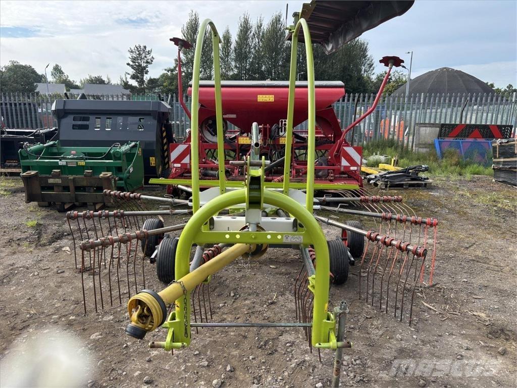 CLAAS LINER 450 Гребла и сенообръщачки