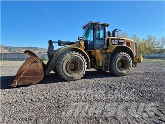 CAT 966M Колесни товарачи