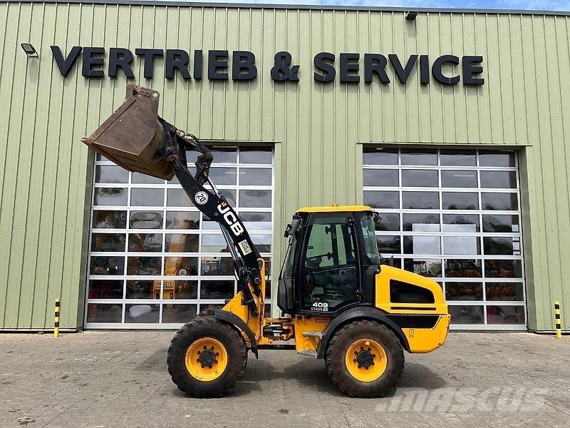 JCB 409 Колесни товарачи