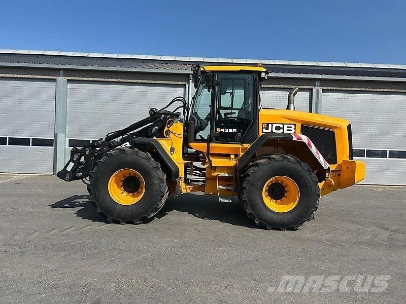 JCB 435S Колесни товарачи