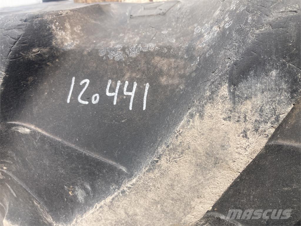  580/70-38 Колелета/Гуми