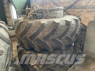  650/85R42 Колелета/Гуми