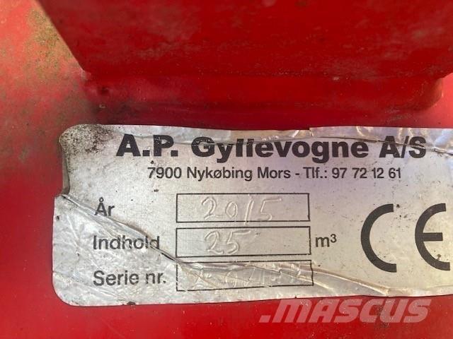 AP GV25TRIDEM Цистерни за цимент