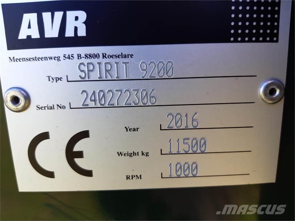 AVR SPIRIT 9200 Комбайни за картофи и копачи