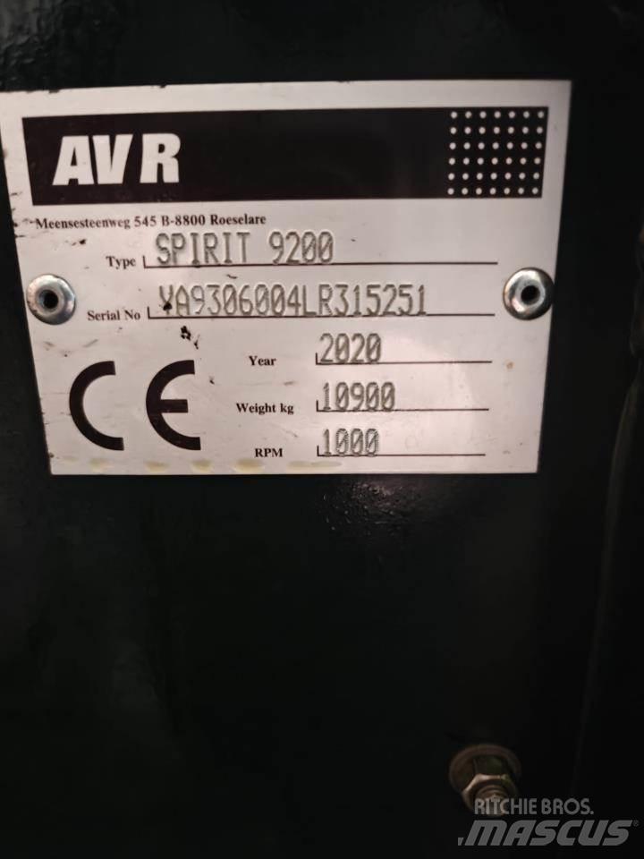 AVR SPIRIT 9200 Комбайни за картофи и копачи