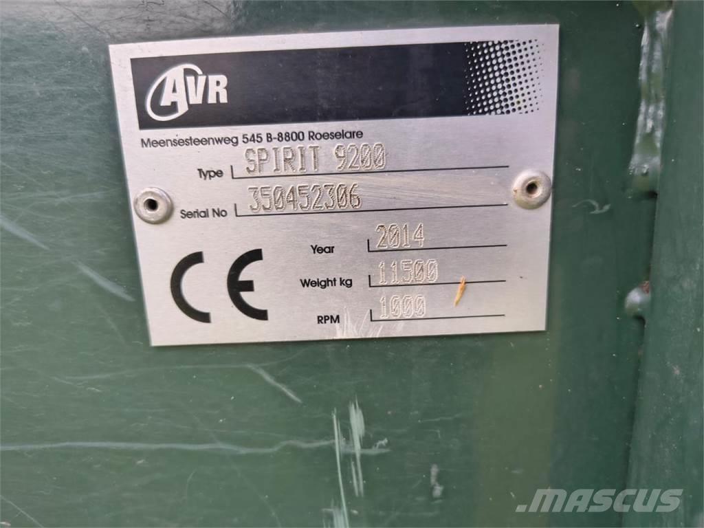 AVR SPIRIT 9200 Комбайни за картофи и копачи