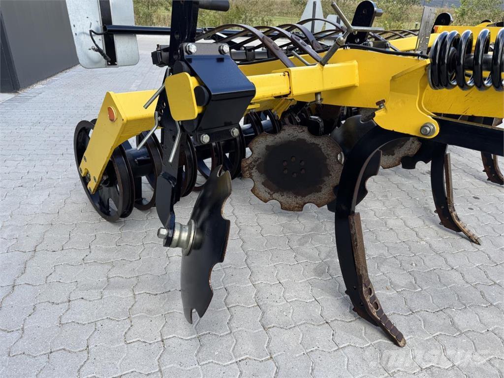 Bednar 350 Брани