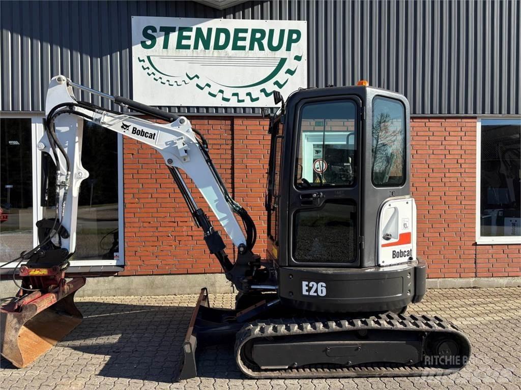 Bobcat E26 Мини товарачи