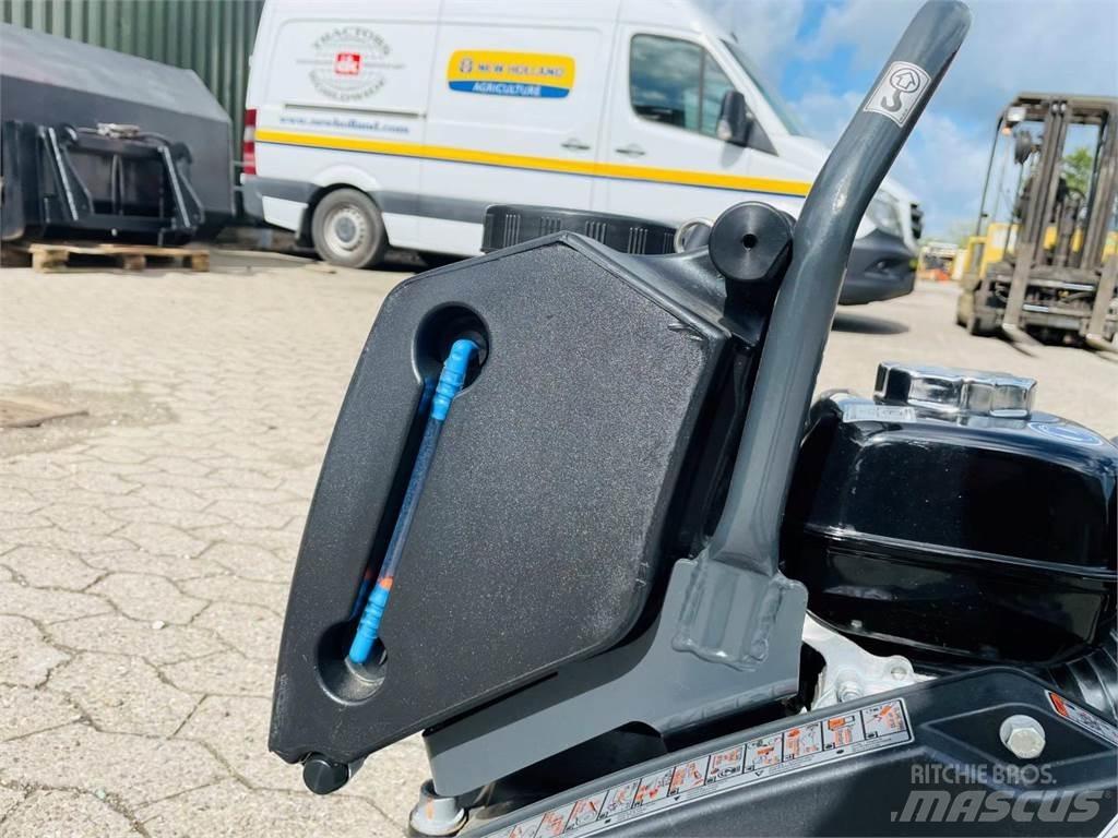 Bomag BP 12/50A W Уплътнители за плочи
