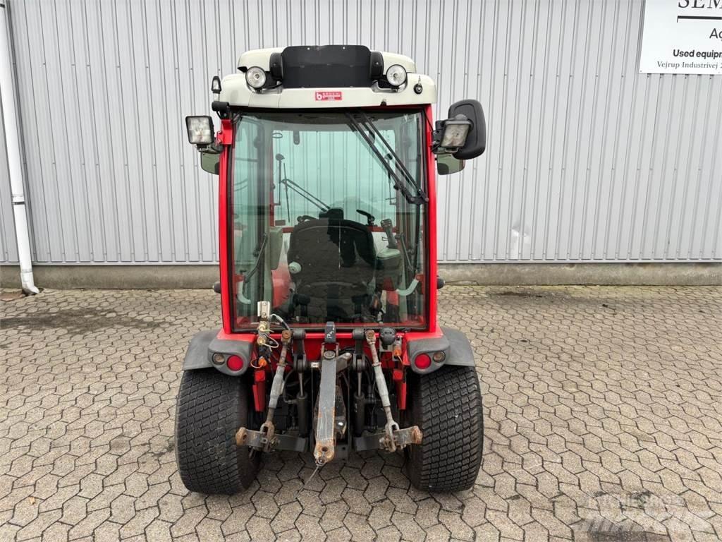 Carraro TTR 4400 Компактни трактори