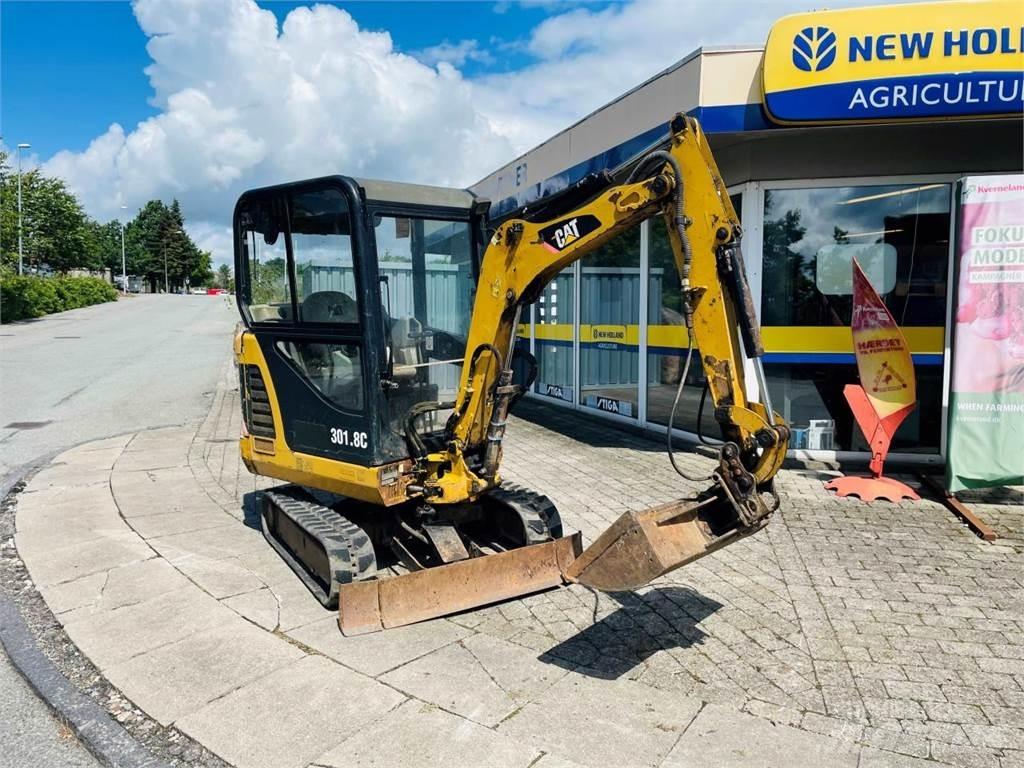 CAT 301.8C Мини екскаватори < 7 т
