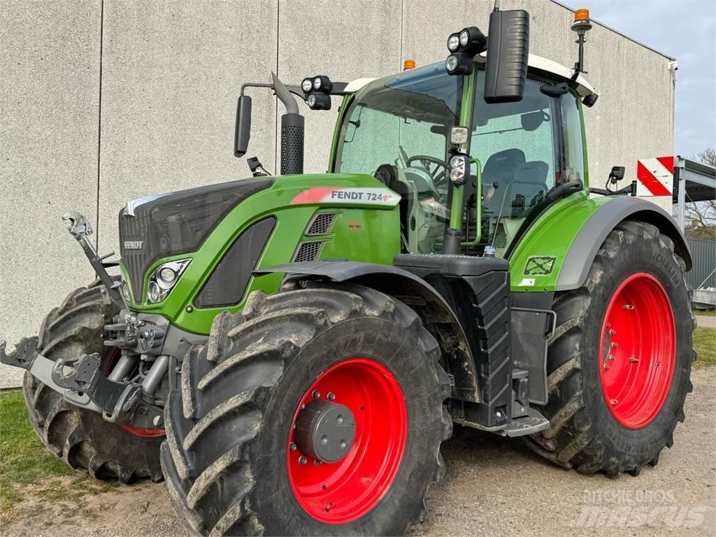 Fendt 724 Трактори