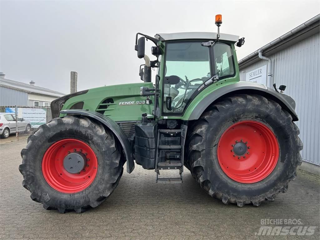 Fendt 933 Трактори