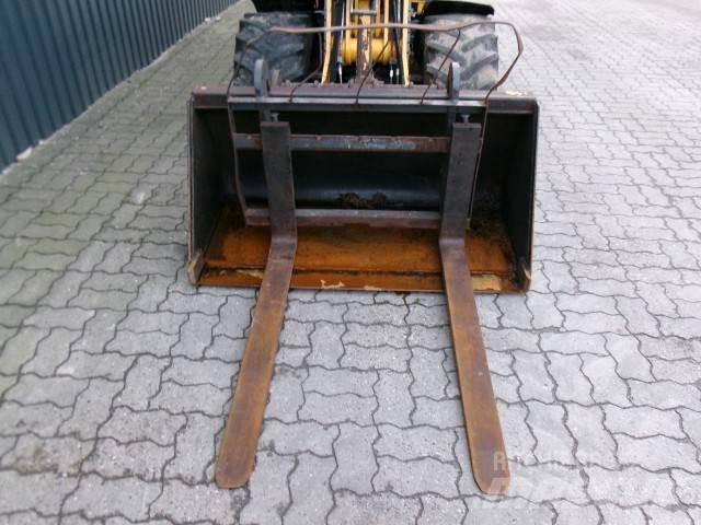 Gehl 340 Мини товарачи
