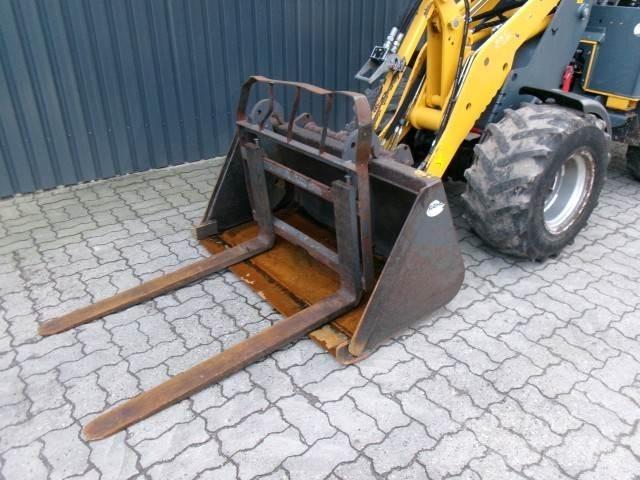 Gehl 340 Мини товарачи