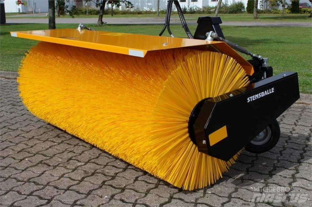 GMR FF 1500 MA Автоматични метачки с четки