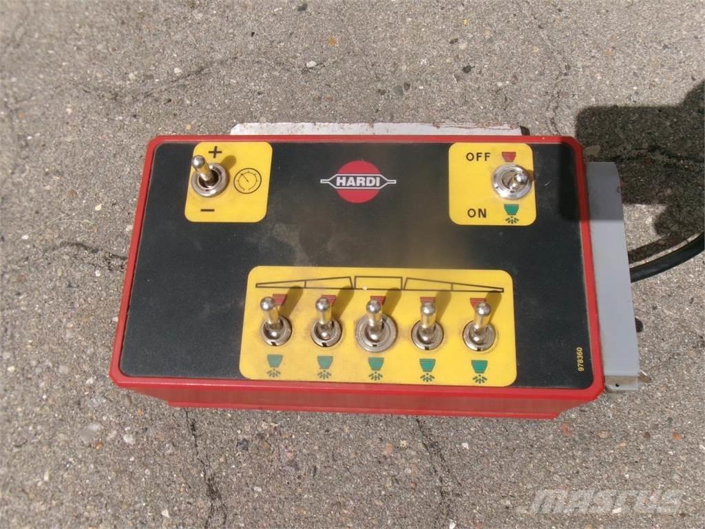 Hardi 1200L 15 M Навесни пръскачки
