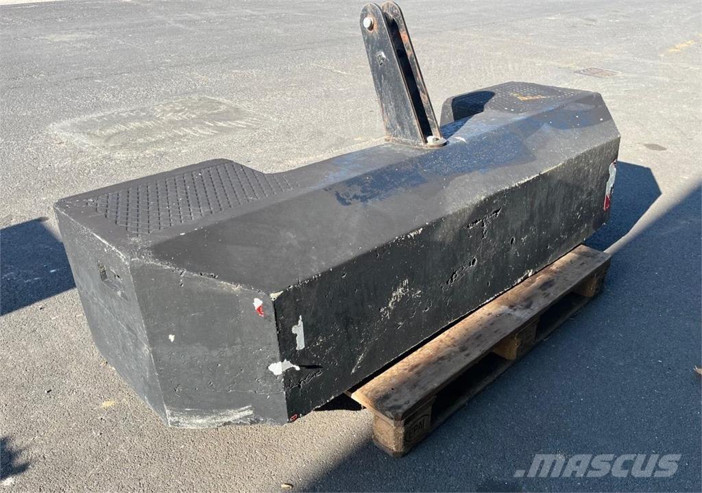 Hauer 1000 KG. Предни тежести
