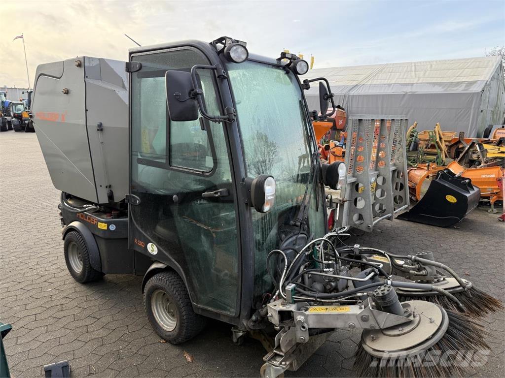 Holder X30 Трактори