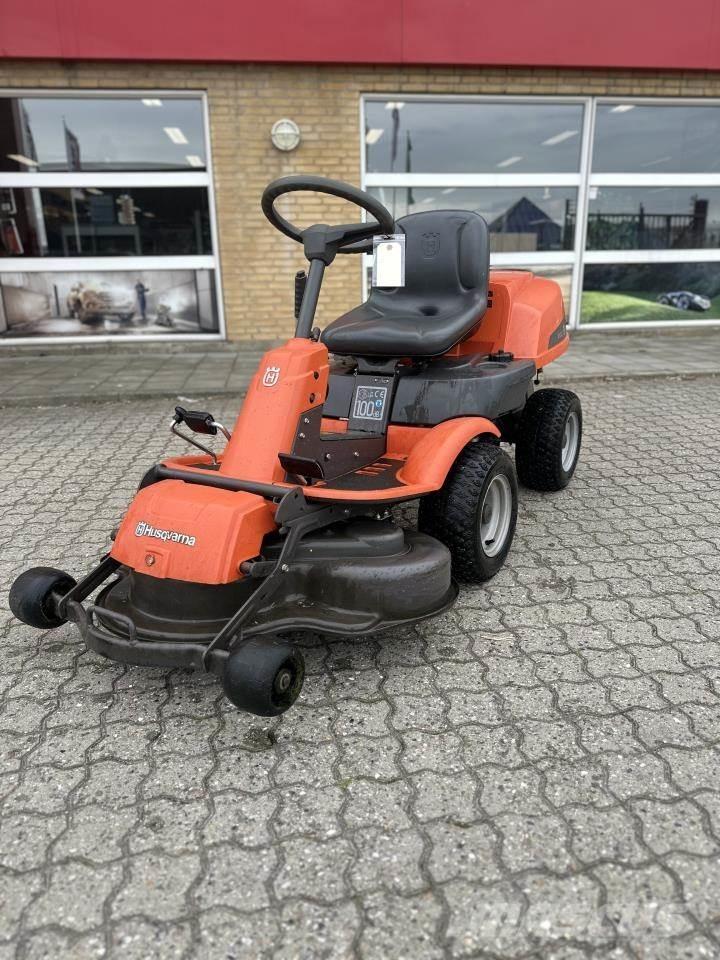 Husqvarna R13C Компактни трактори