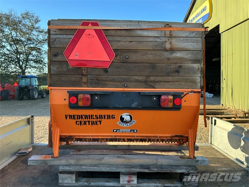 Hydromann 300 Разстилачки на пясък и сол