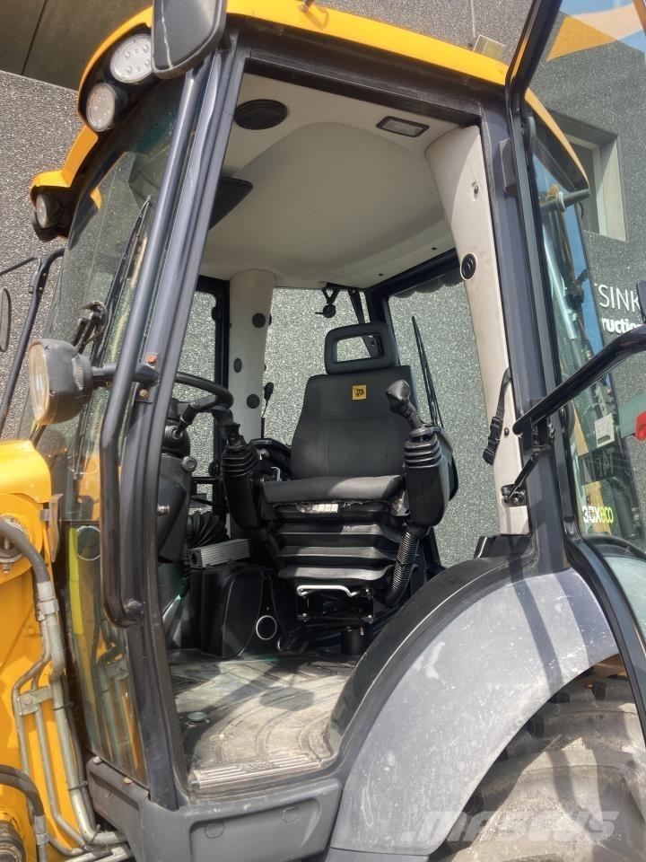 JCB 3 CX Товарач със заден ексватор