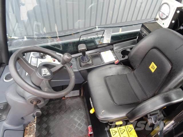 JCB 30D Телескопични товарачи