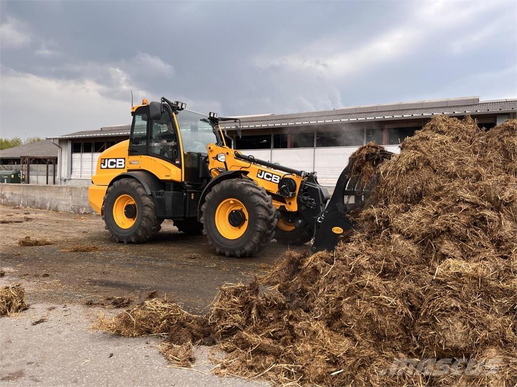 JCB TM320 Колесни товарачи