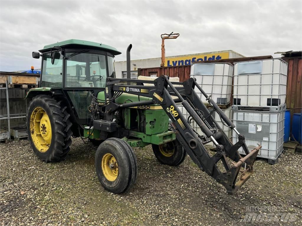 John Deere 2450 Трактори
