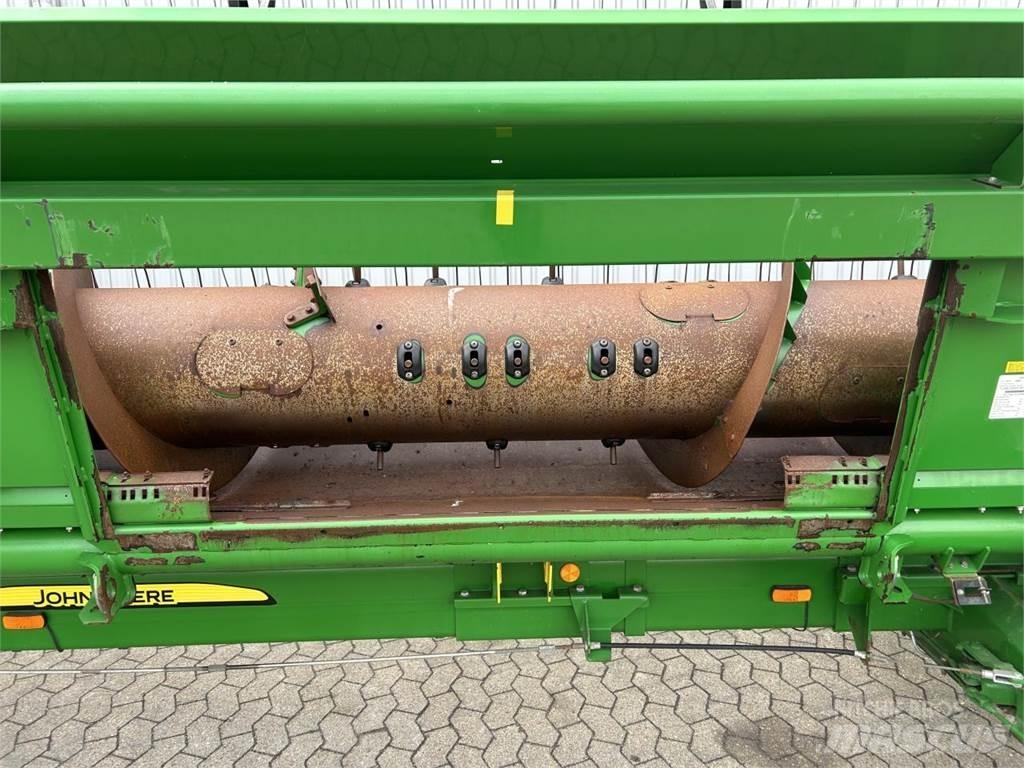 John Deere 635R Глави за комбайн