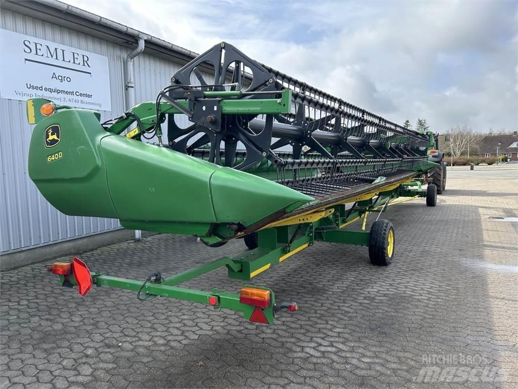 John Deere 640D Глави за комбайн