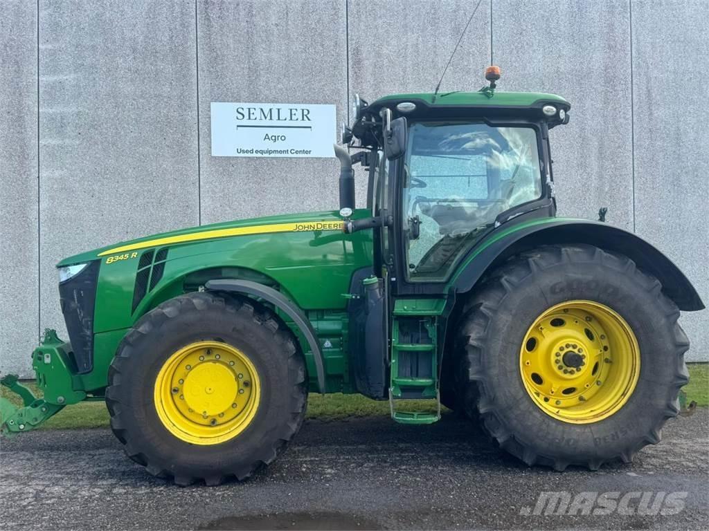John Deere 8345R Трактори