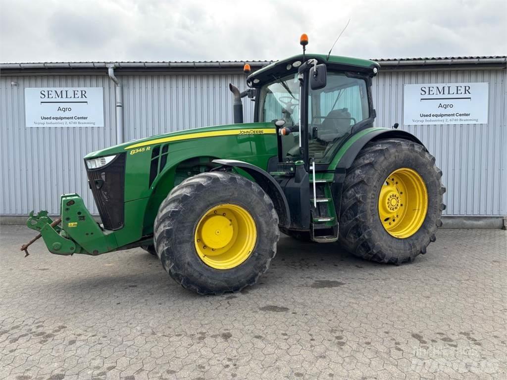 John Deere 8345R Трактори
