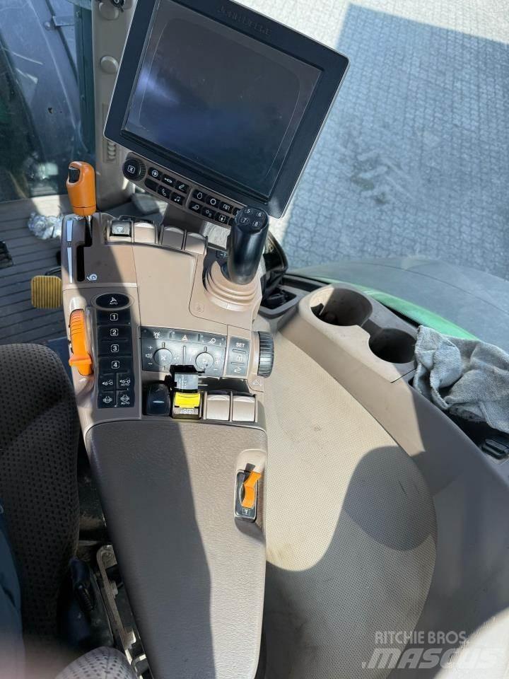 John Deere 8370R Трактори