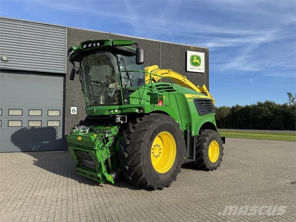 John Deere 9800 Фуражни комбайни