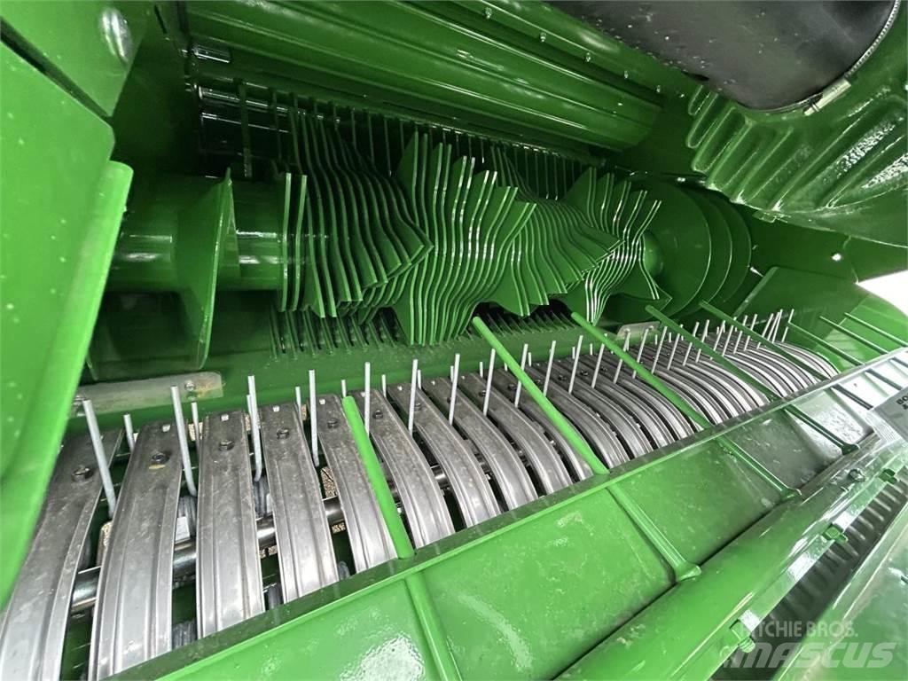 John Deere C441R Сламопреси за кръгли бали
