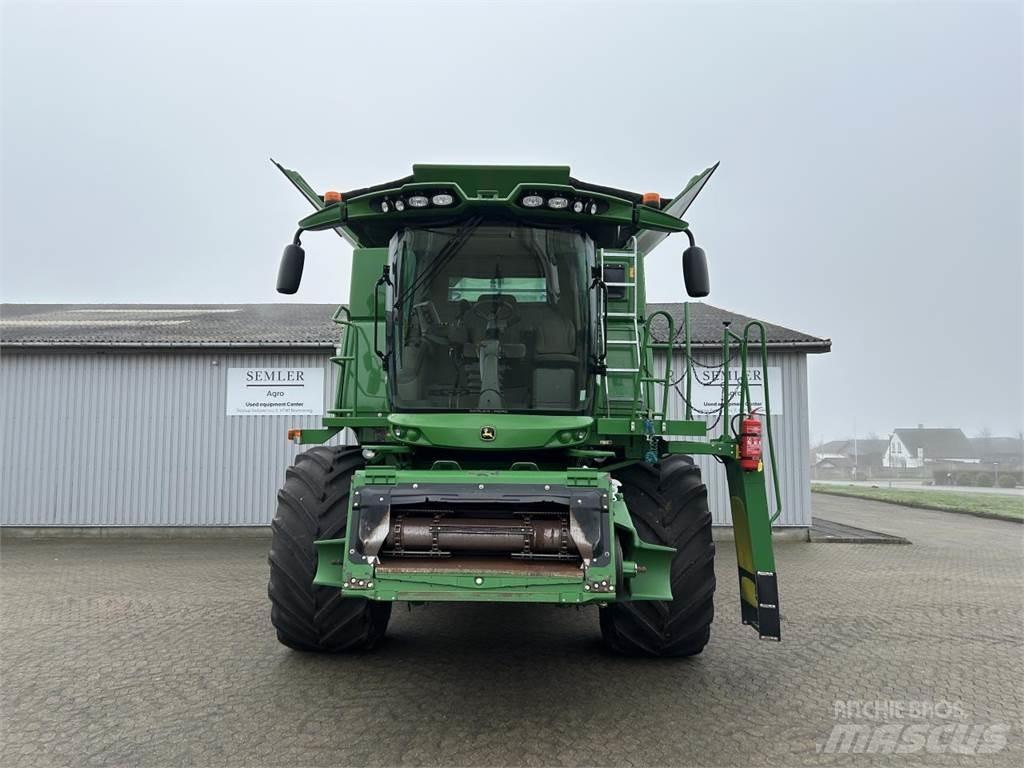 John Deere S690 Комбайни