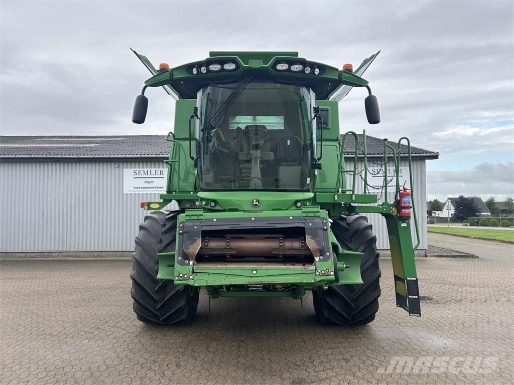 John Deere S690 Комбайни