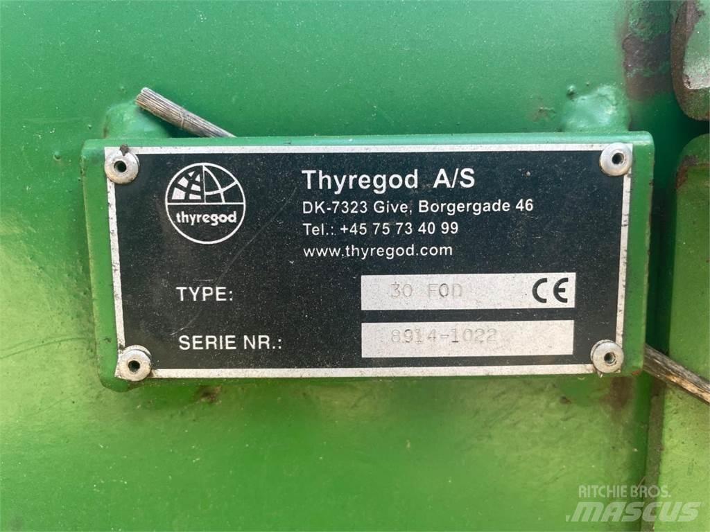 John Deere T670I Комбайни
