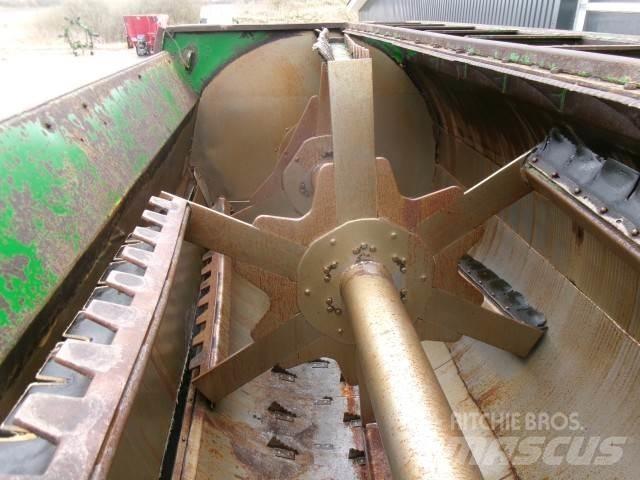 Keenan MF380 Фуражни платформи