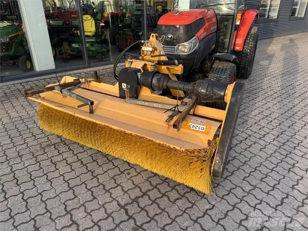 Kubota 5740 Компактни трактори