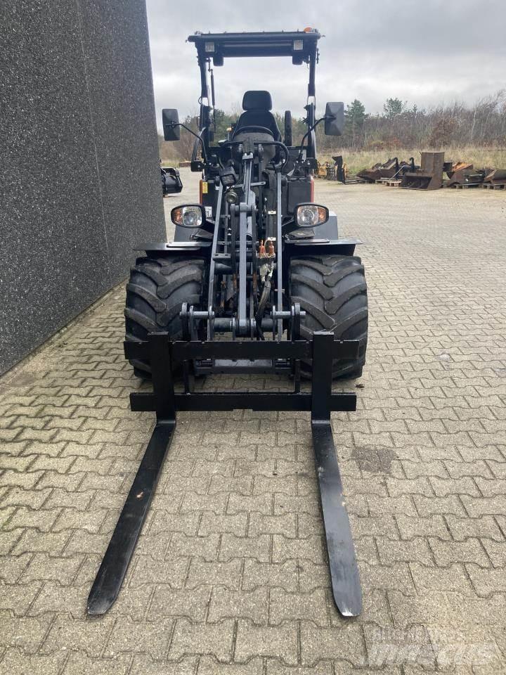 Kubota RT280 Мини товарачи