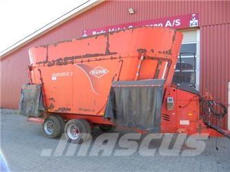 Kuhn 27 M3 Фуражни платформи