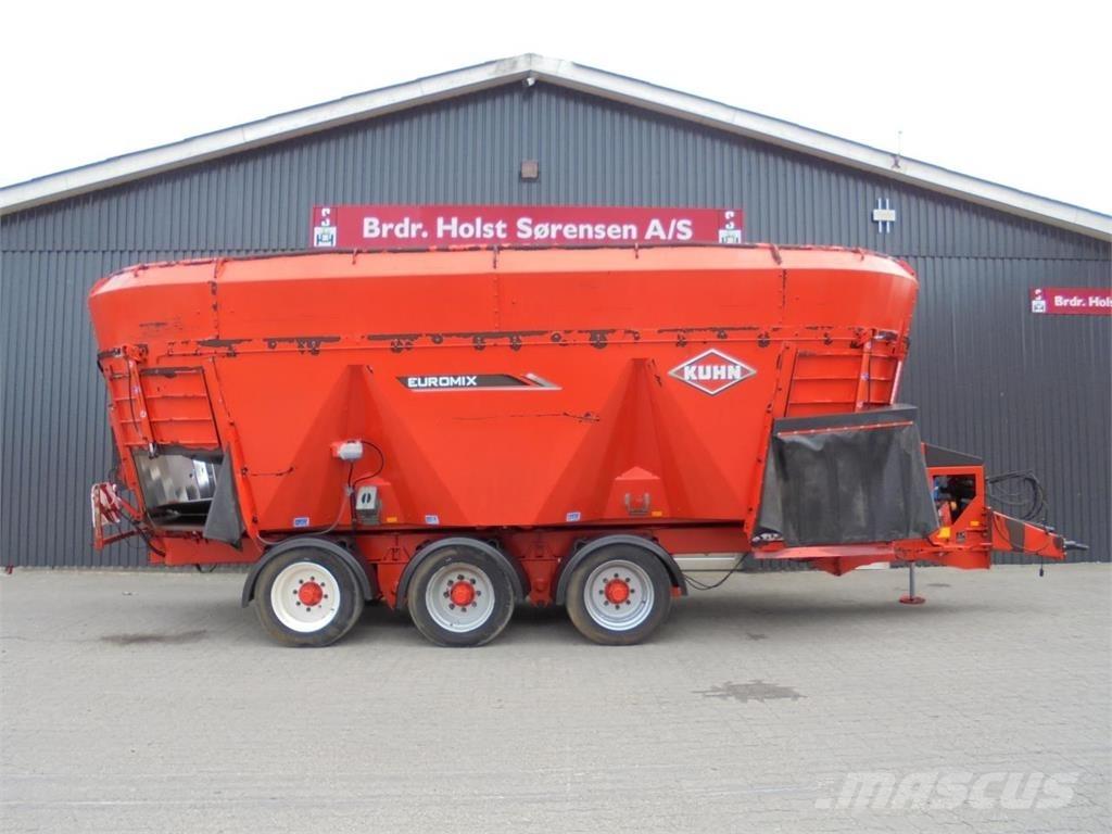 Kuhn 45.3 DL Фуражни платформи