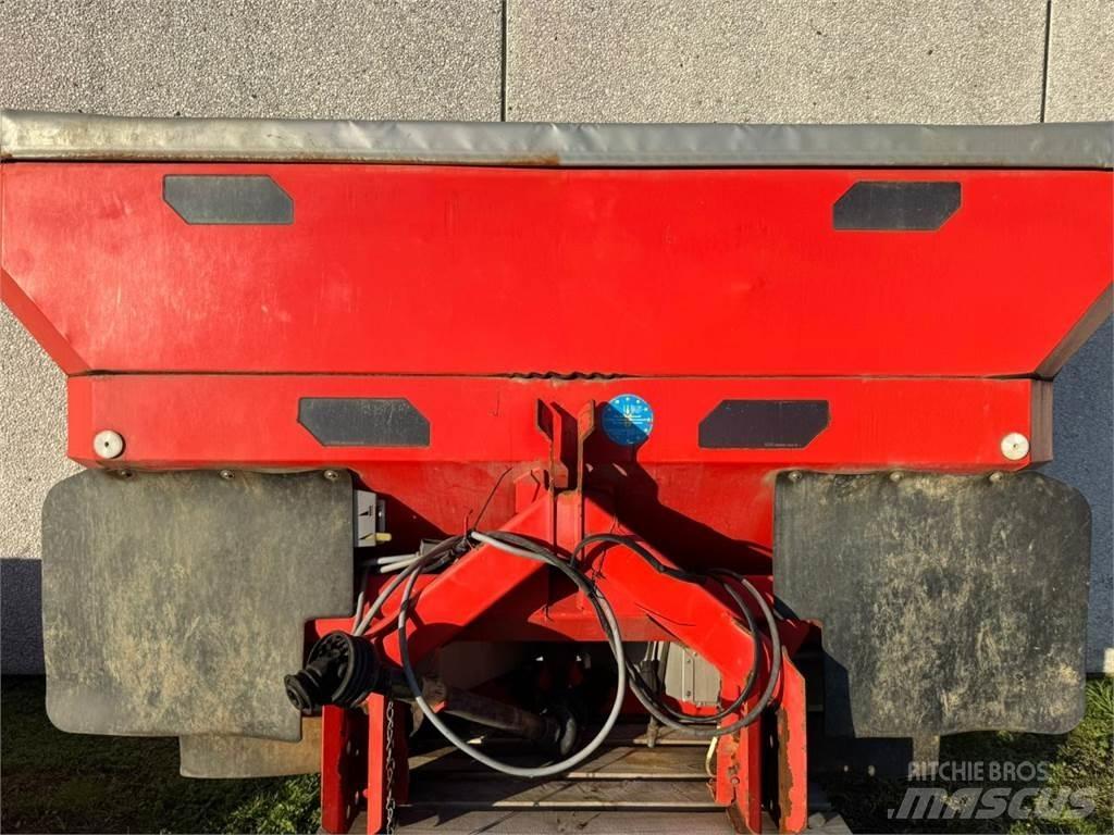 Kuhn AXIS 30.1 W Пръскачки на торове