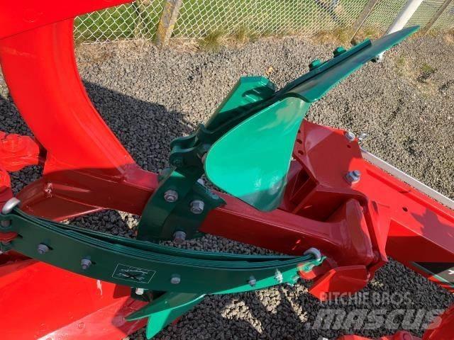 Kverneland 150 S Реверсивни плугове
