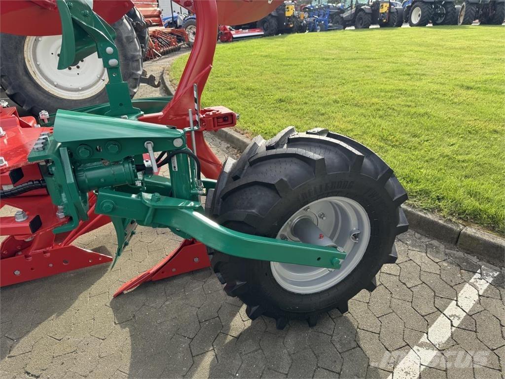 Kverneland 3300S Реверсивни плугове