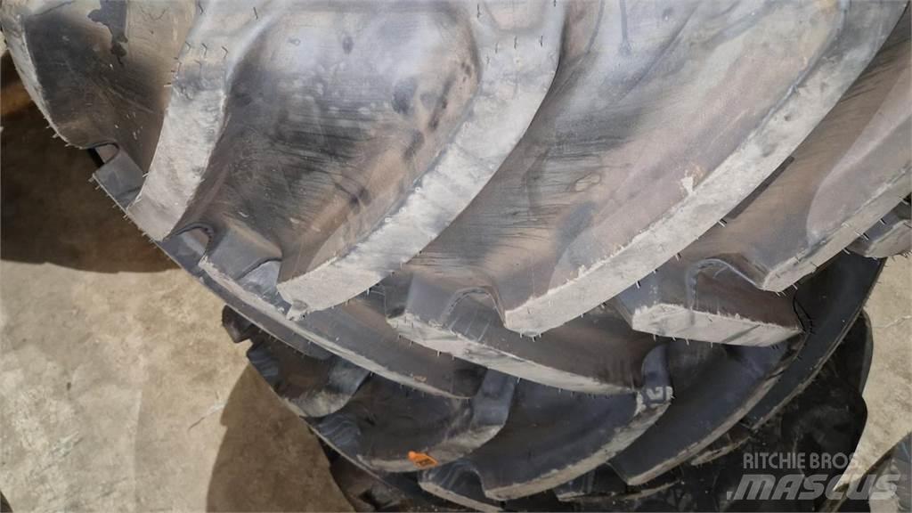 Mitas 600/70R30 Колелета/Гуми